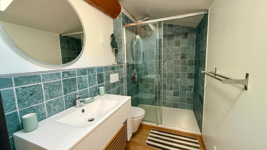 Photo of Bathroom in Le Thor