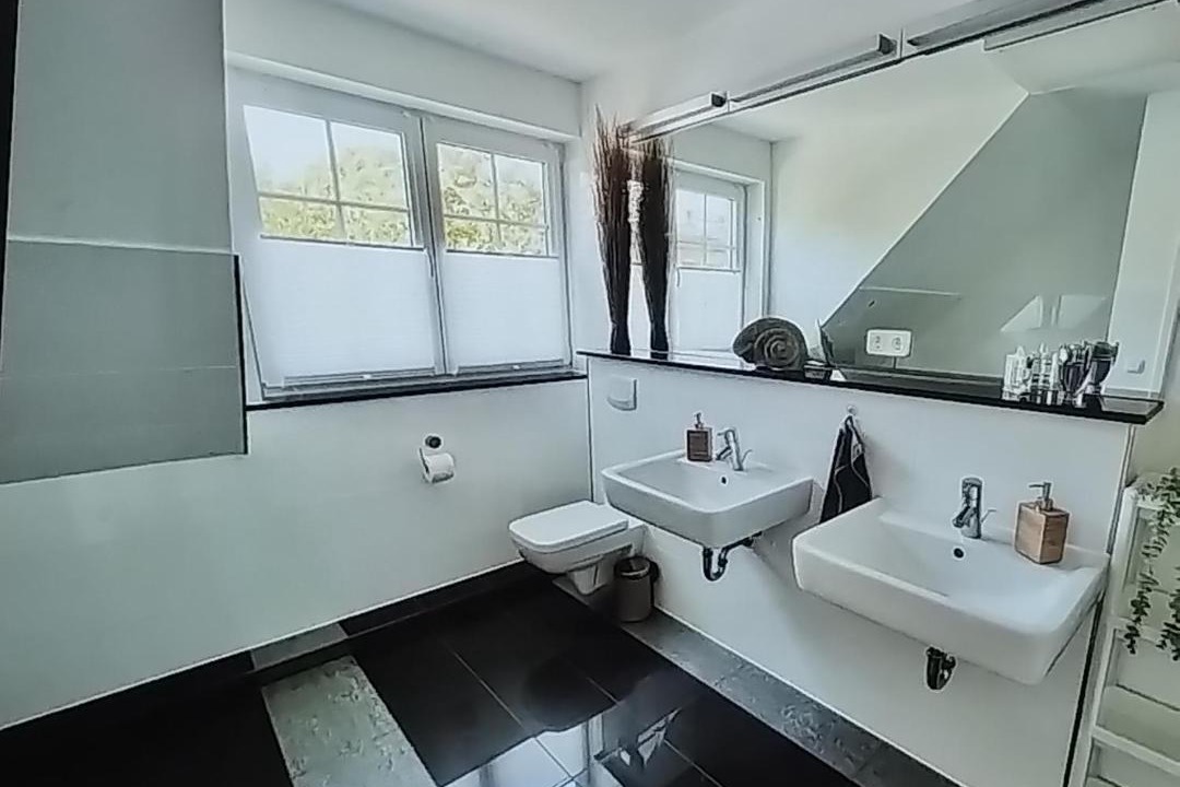 Photo of Bathroom in Oststeinbek