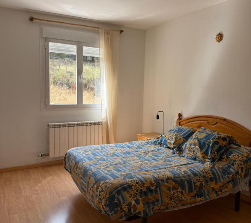 Photo of Bedroom in Bronchales
