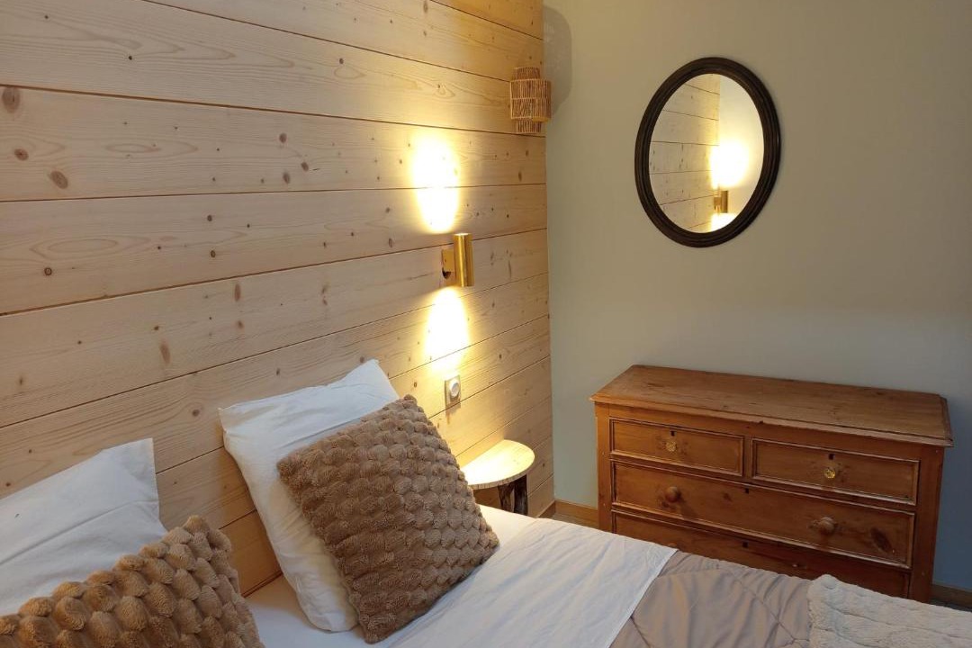 Photo of Bedroom in Champagnole