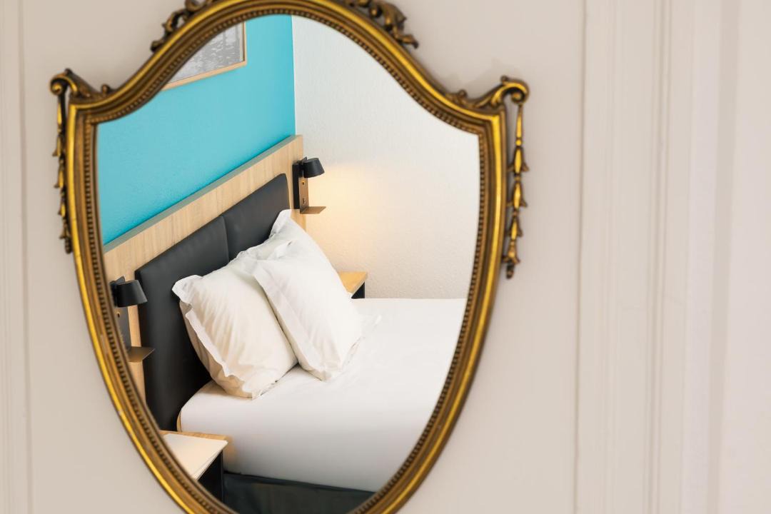 Photo of Bedroom in Ferney-Voltaire