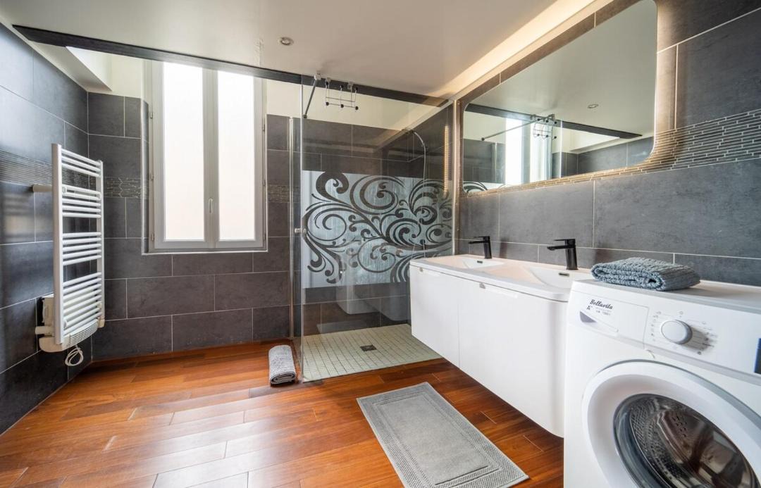 Photo of Bathroom in Gambetta
