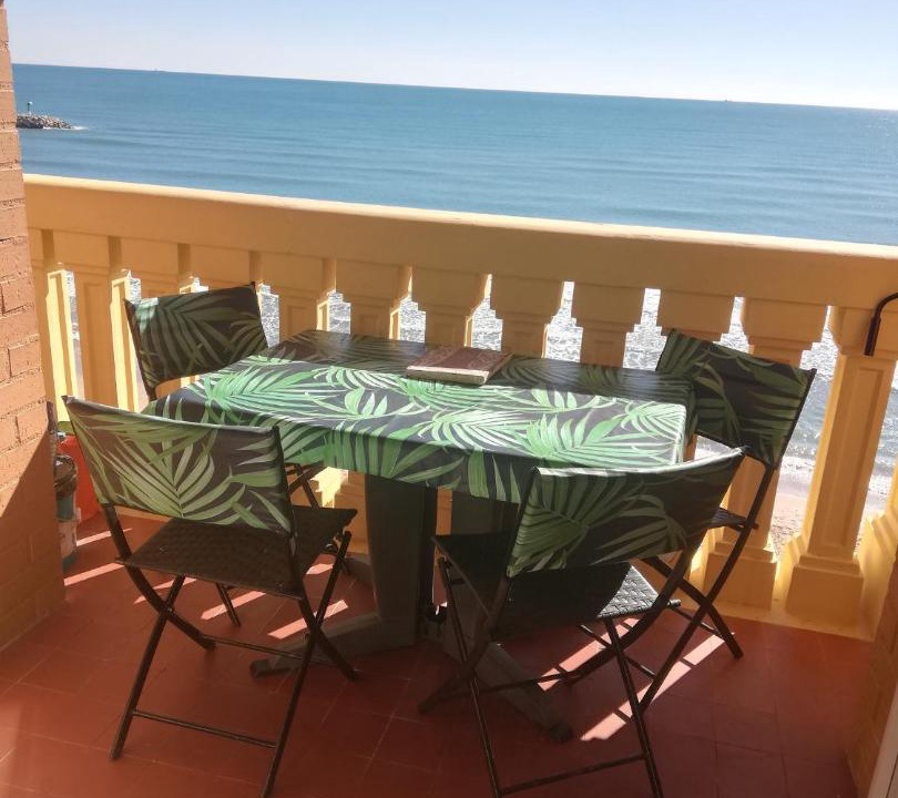 Photo of Patio Balcony in Port Saplaya