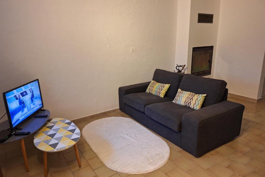 Photo of Livingroom in Rustrel