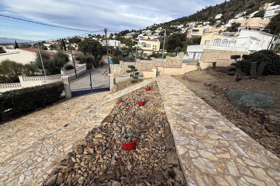 Photo of Others in El Mas Fumats