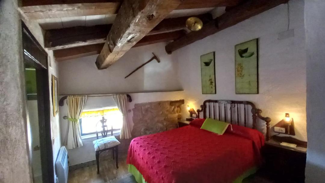 Photo of Bedroom in Alobras