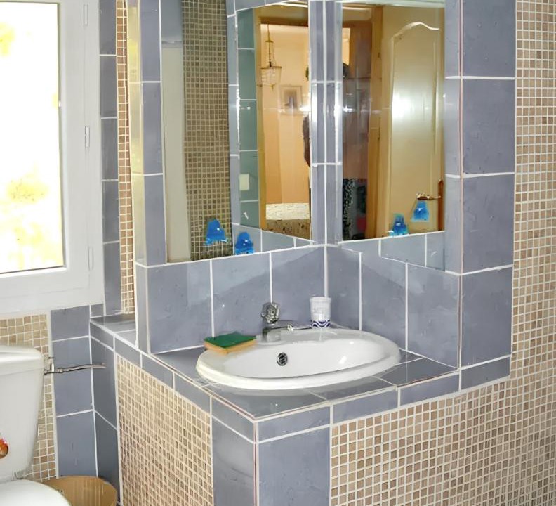 Photo of Bathroom in Rousset