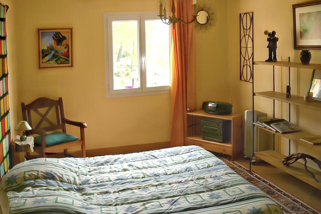 Photo of Bedroom in Rousset
