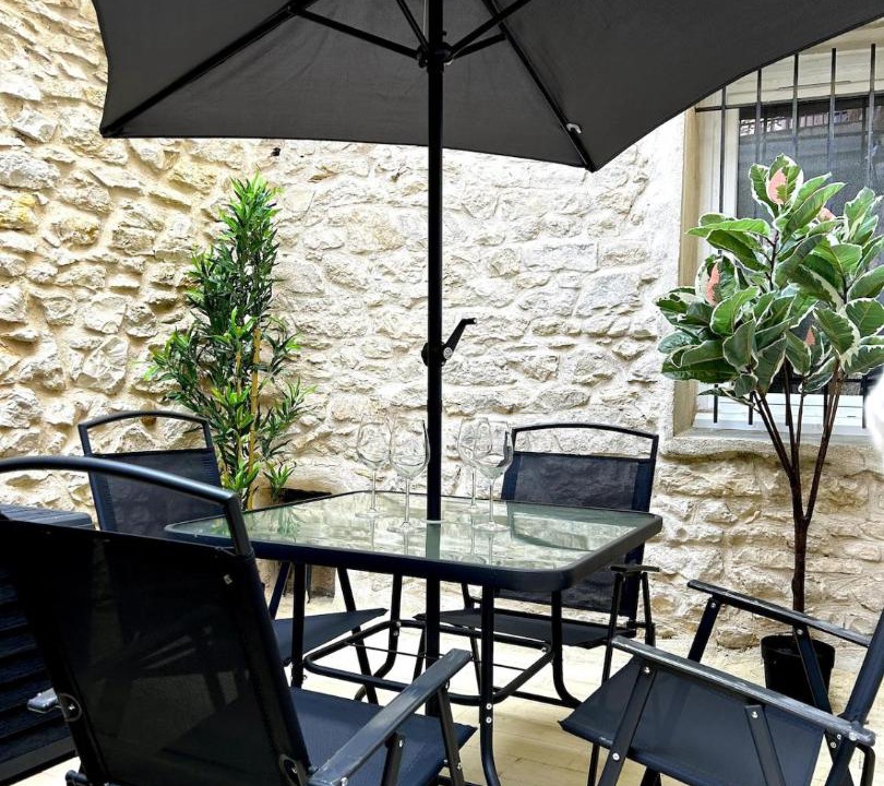 Photo of Patio Balcony in Quartier Administrations