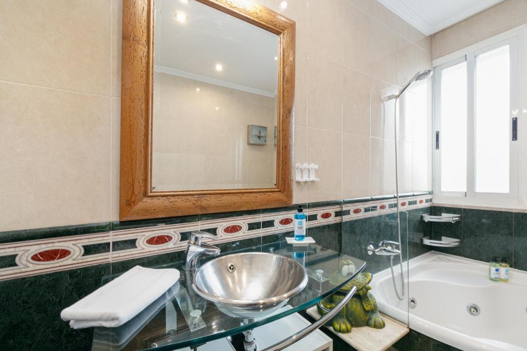 Photo of Bathroom in Coia
