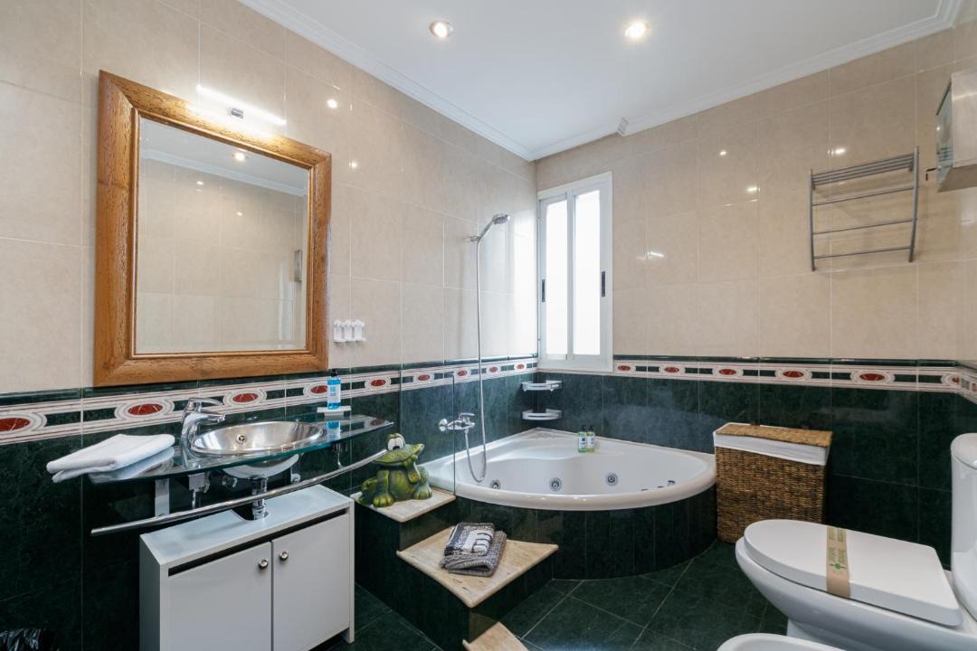 Photo of Bathroom in Coia