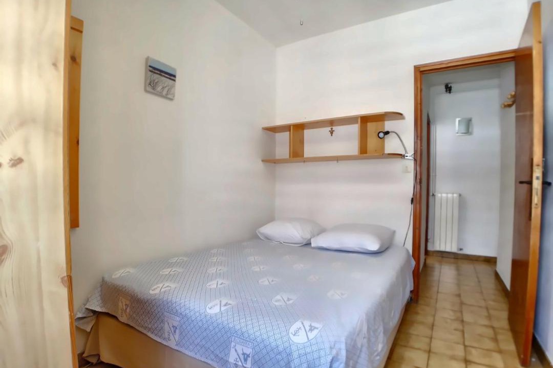 Photo of Bedroom in Saintes-Maries-de-la-Mer