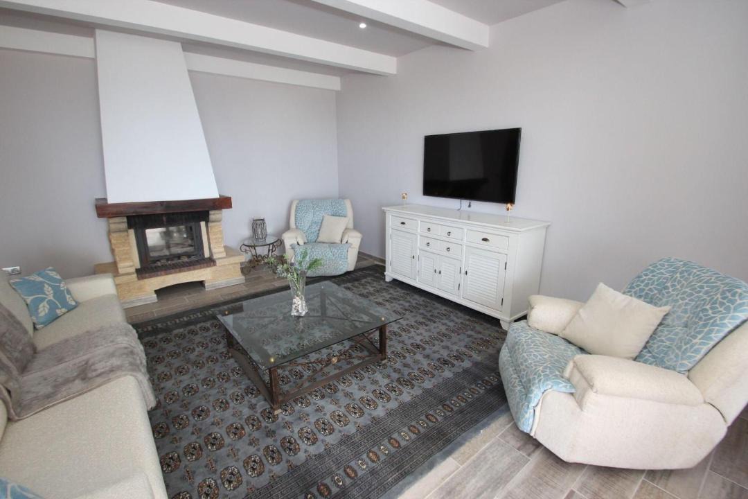 Photo of Livingroom in Chio