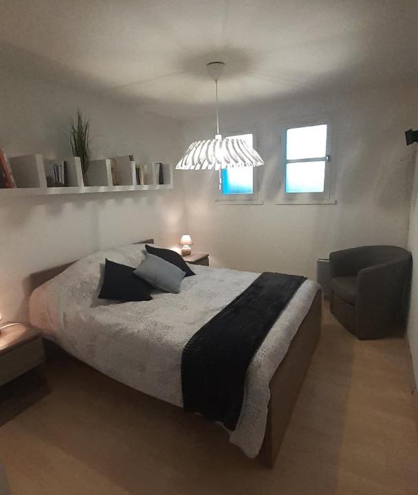 Photo of Bedroom in Campan