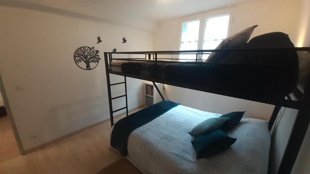 Photo of Bedroom in Campan