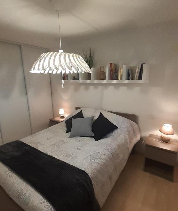 Photo of Bedroom in Campan