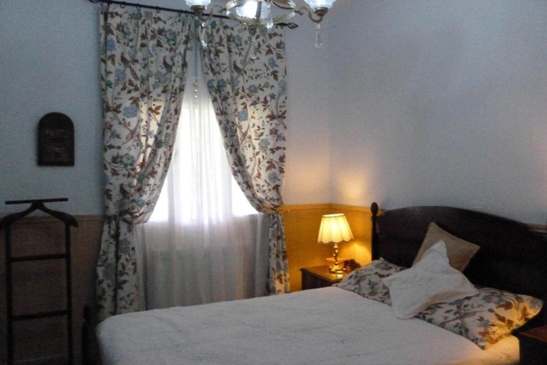 Photo of Bedroom in Navahermosa