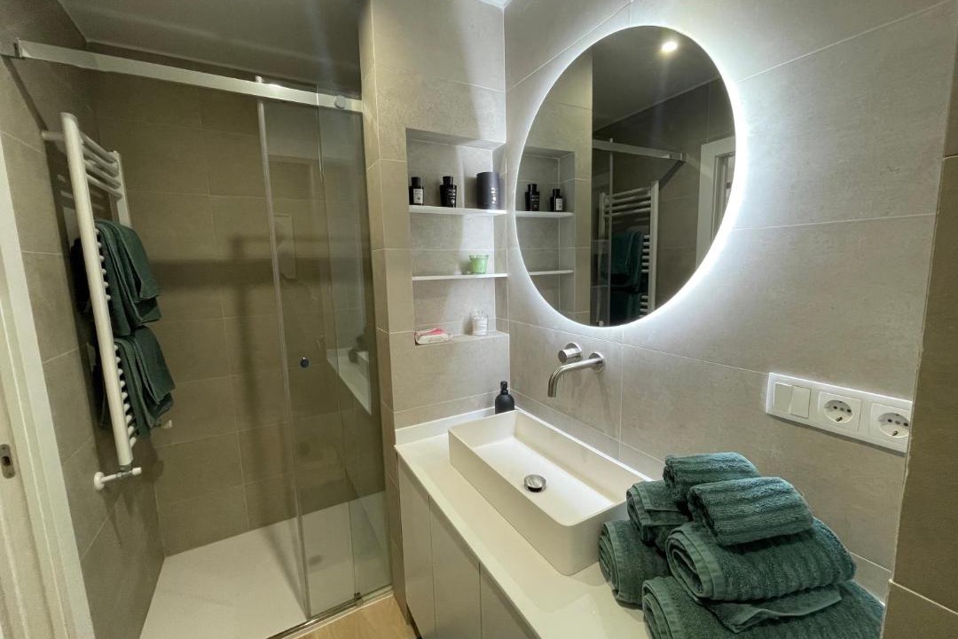 Photo of Bathroom in El Ensanche Zona Nuova