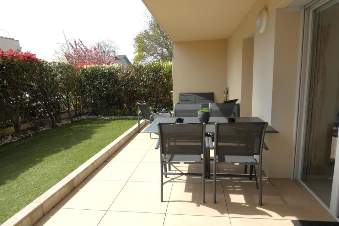 Photo of Patio Balcony in Ornex
