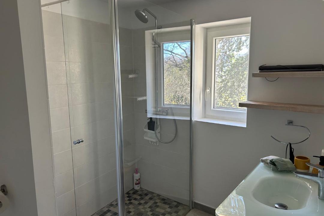Photo of Bathroom in Mirabel-aux-Baronnies