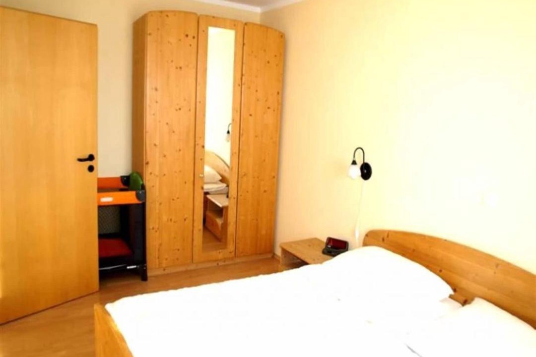 Photo of Bedroom in Orth