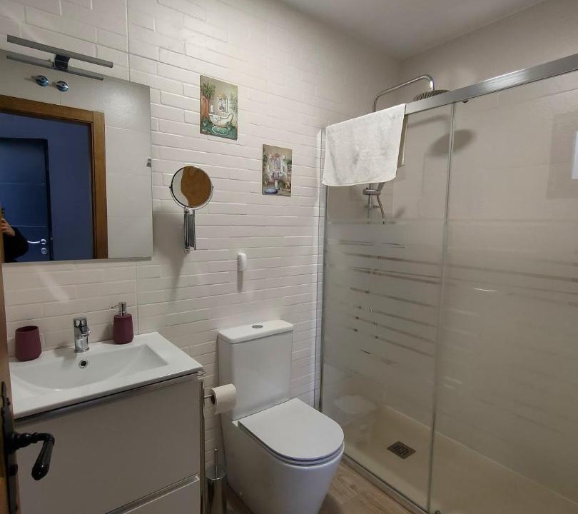 Photo of Bathroom in Peraleda de San Roman