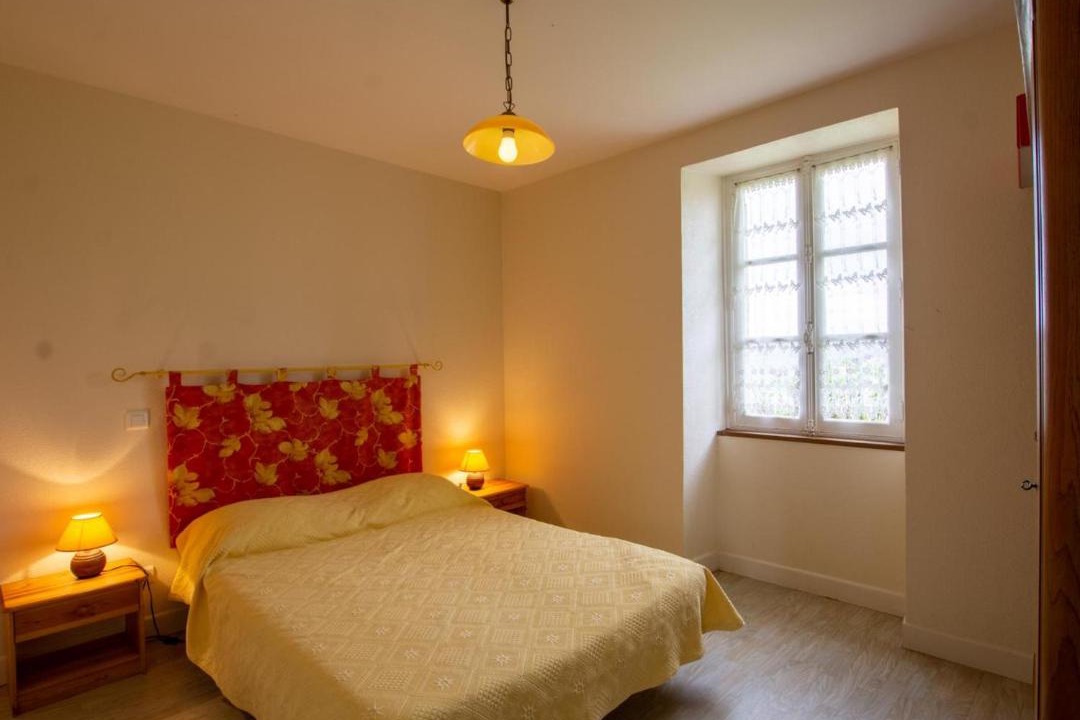 Photo of Bedroom in Villac