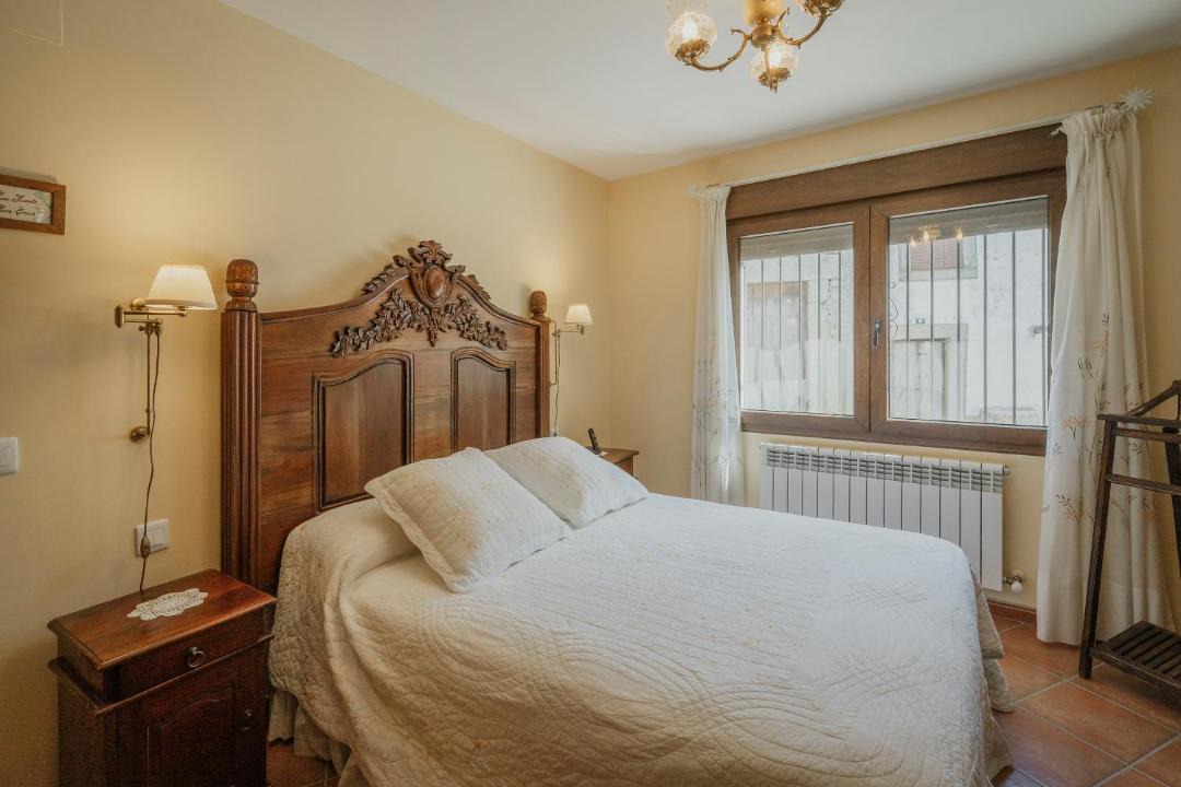 Photo of Bedroom in Neila de San Miguel