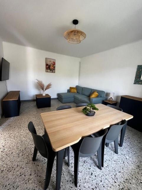 Photo of Livingroom in Entraigues-sur-la-Sorgue