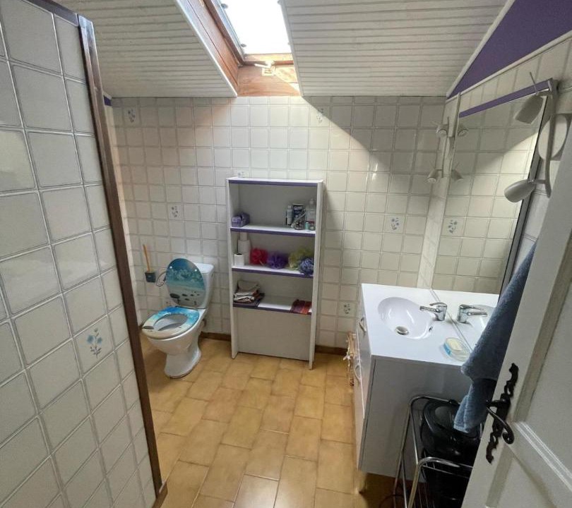 Photo of Bathroom in Courthezon