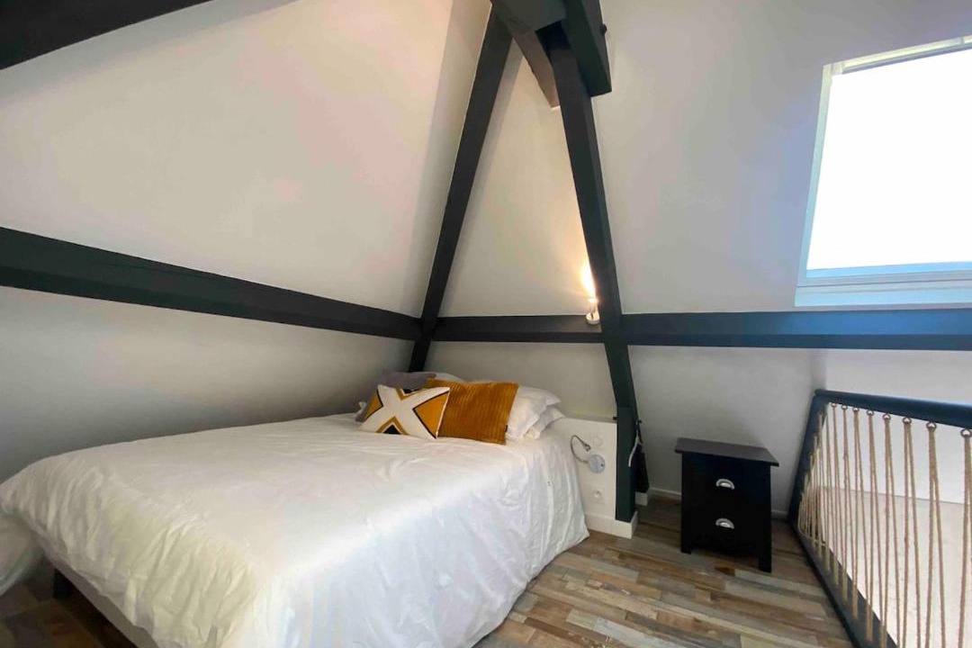Photo of Bedroom in Laroin