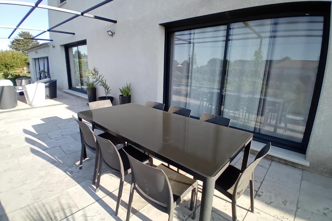 Photo of Patio Balcony in Arles