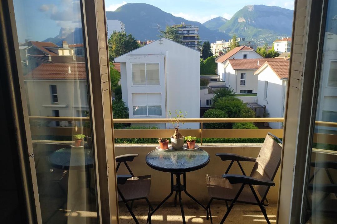 Photo of Patio Balcony in Quartier Exposition-Bajatiere