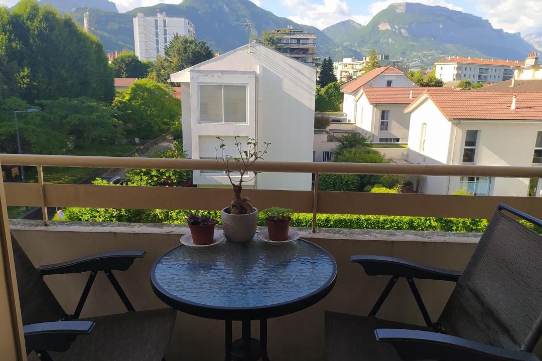 Photo of Patio Balcony in Quartier Exposition-Bajatiere