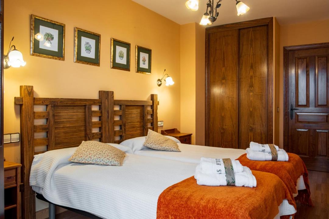 Photo of Others in Candelario