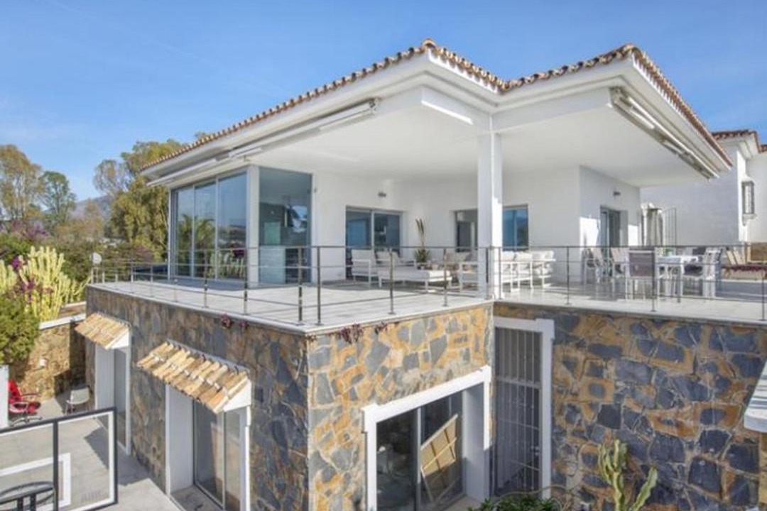 Photo of Patio Balcony in New Golden Mile