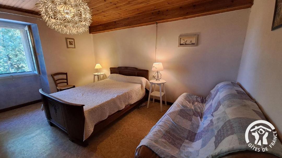 Photo of Bedroom in Saint-Pierre-de-Trivisy