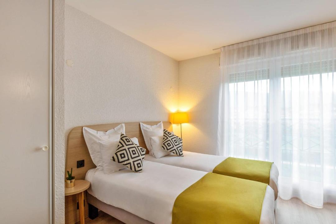 Photo of Bedroom in Divonne-les-Bains