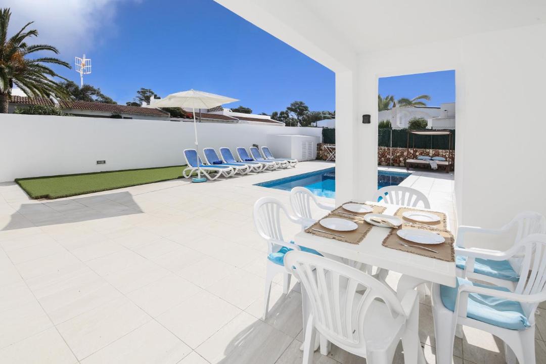 Photo of Patio Balcony in Cala Blanca