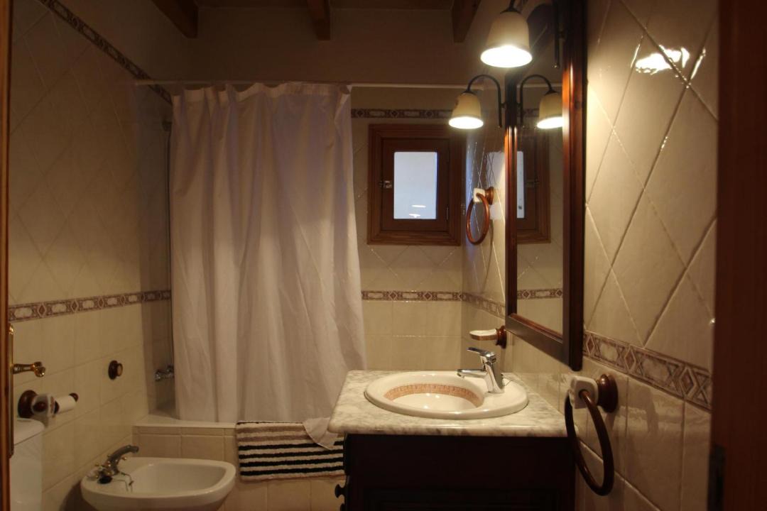 Photo of Bathroom in Campos