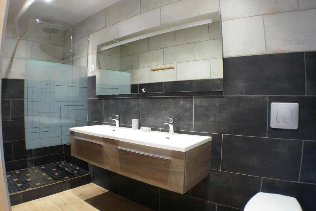 Photo of Bathroom in Scionzier