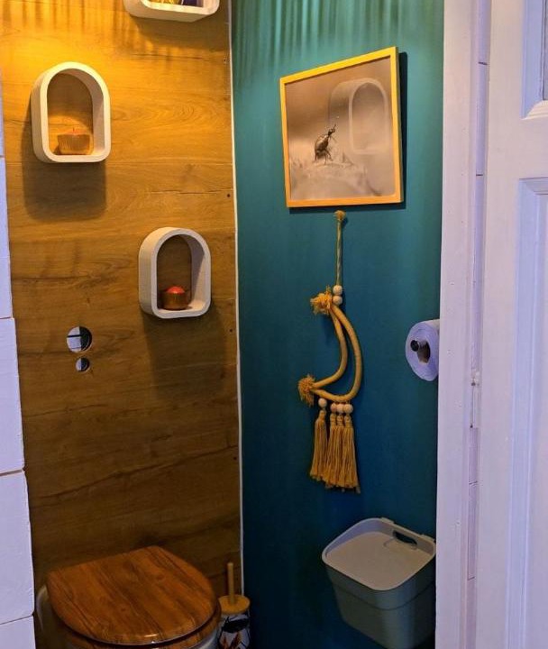 Photo of Bathroom in Charix