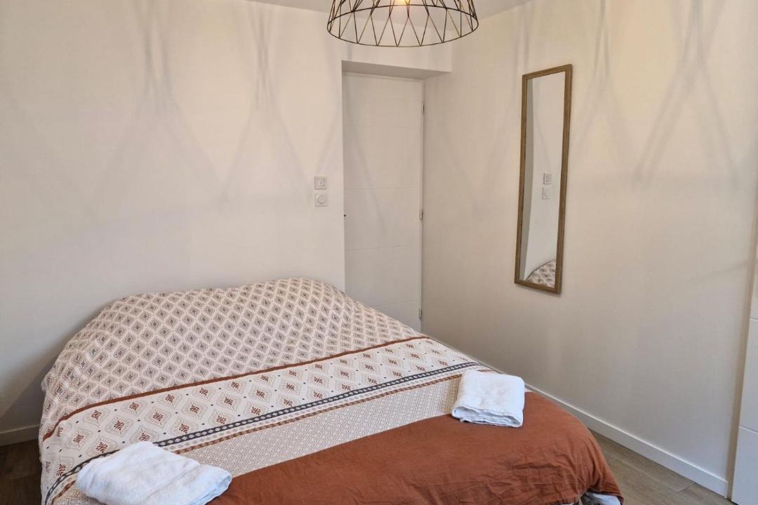 Photo of Bedroom in Lagnieu