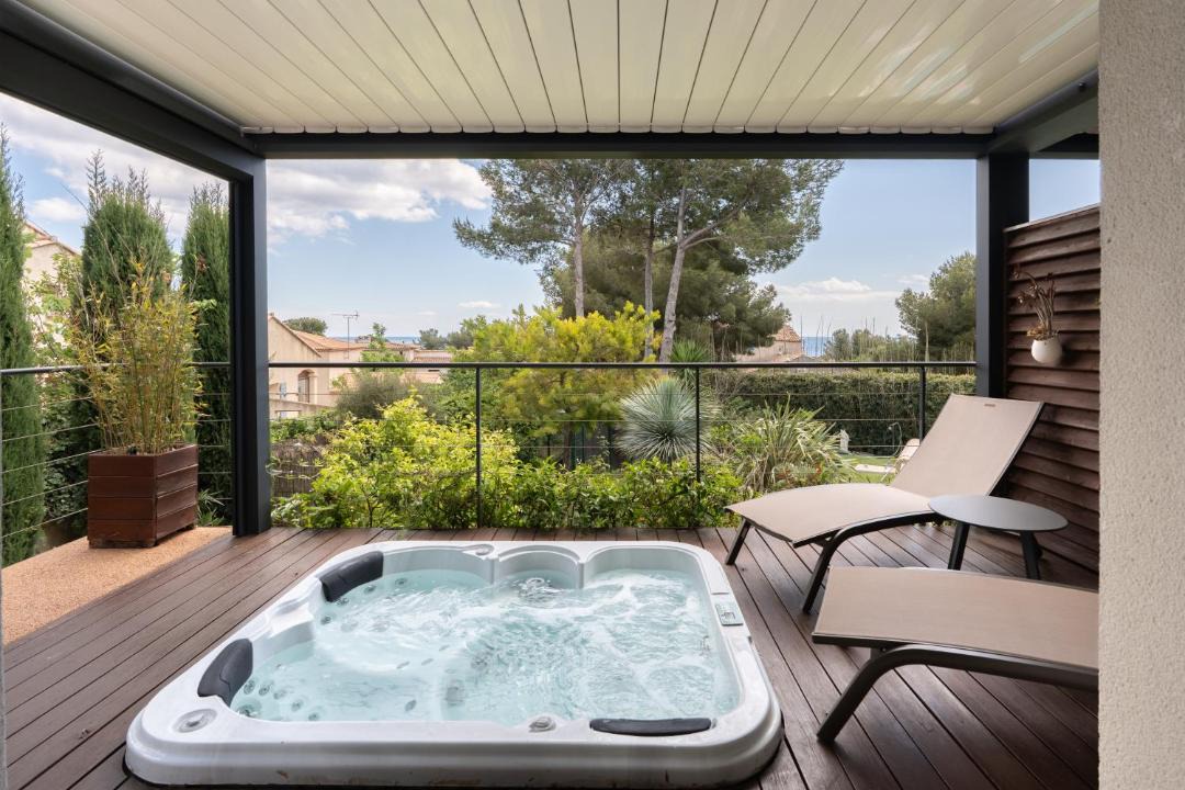 Photo of Patio Balcony in Sausset-les-Pins