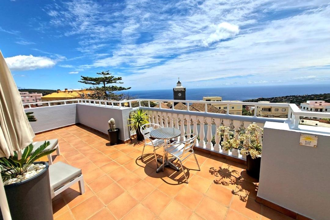 Photo of Patio Balcony in Brena Alta
