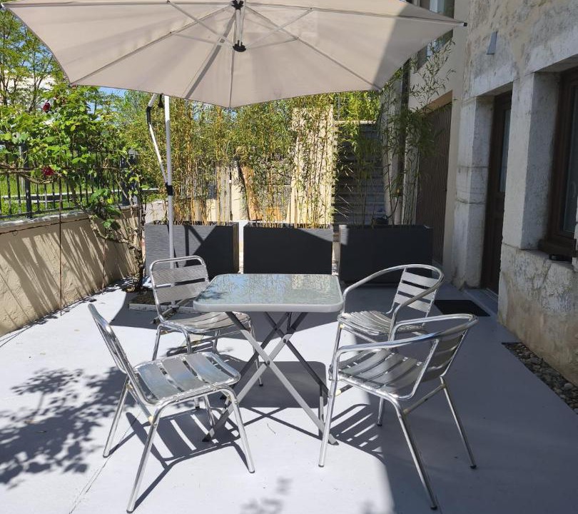Photo of Patio Balcony in Chanaz