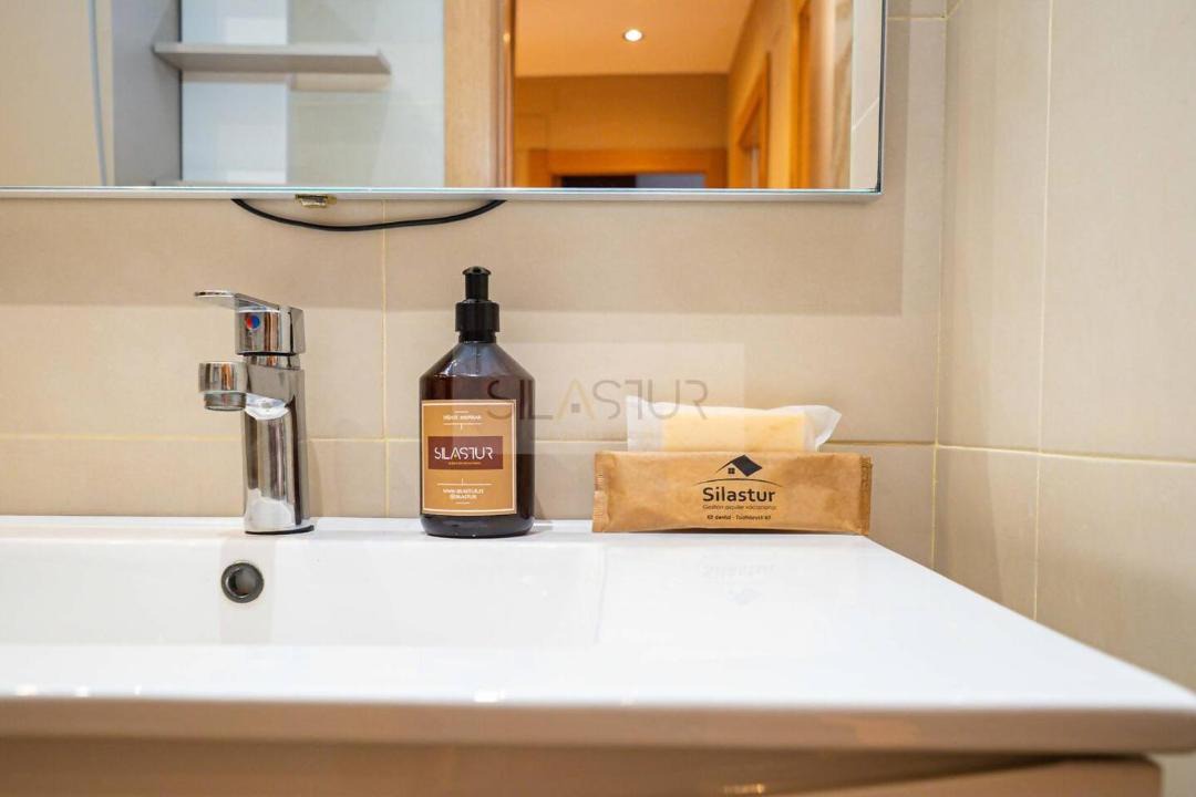 Photo of Bathroom in Luanco