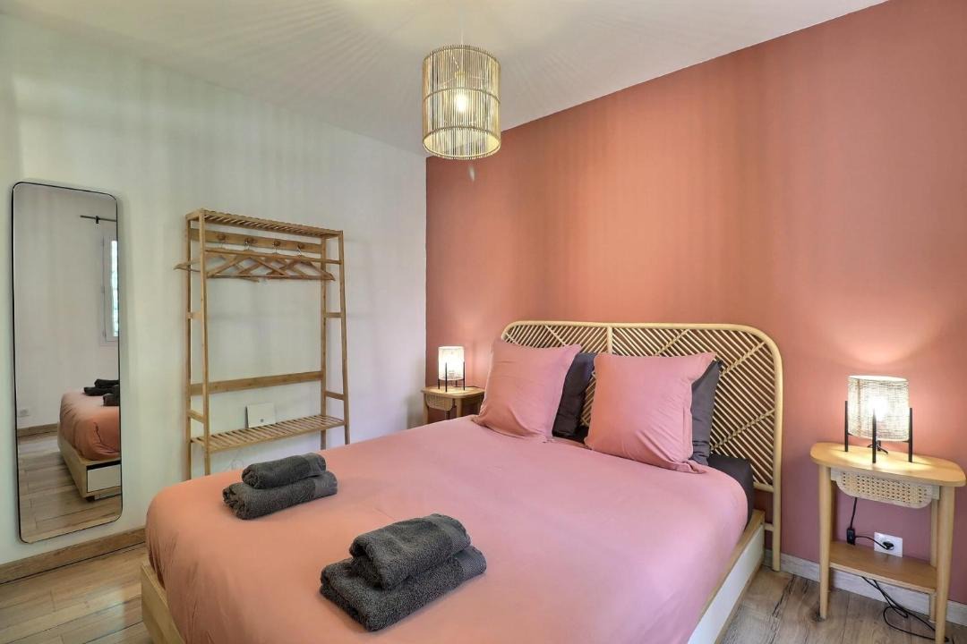 Photo of Bedroom in Ventabren