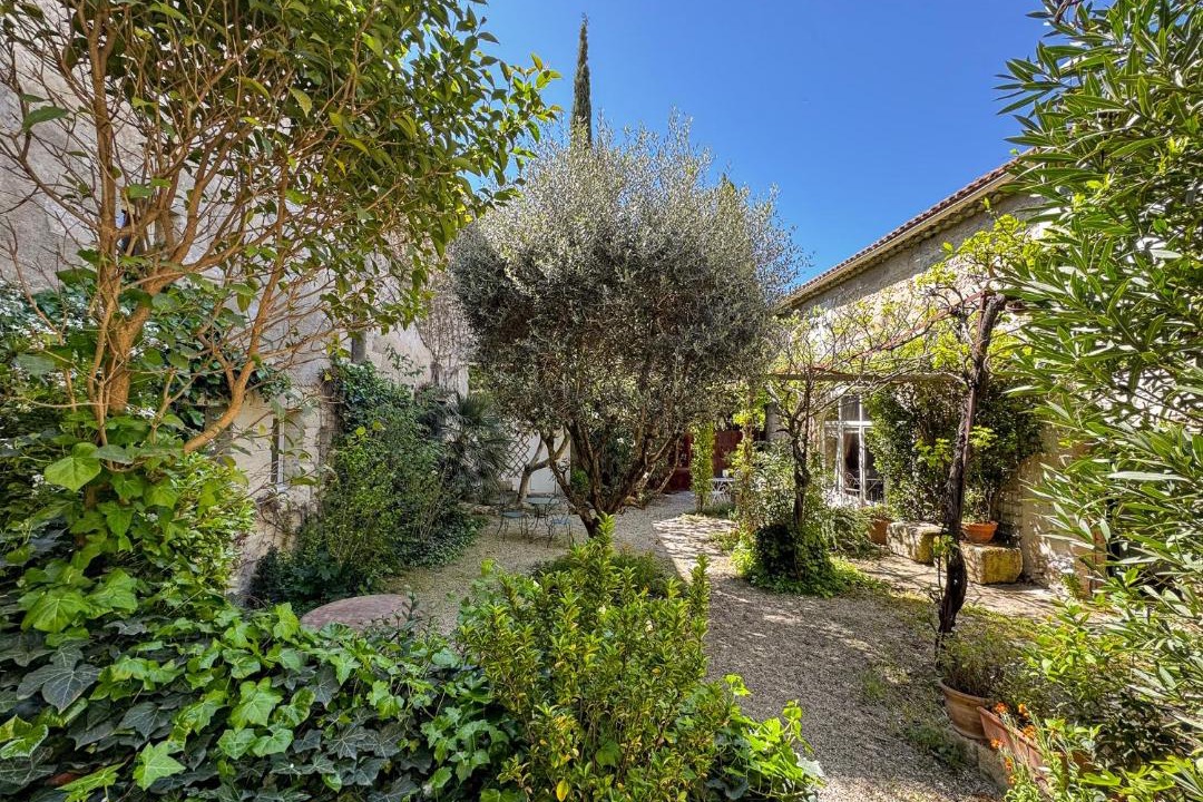 Photo of Others in Villeneuve-les-Avignon