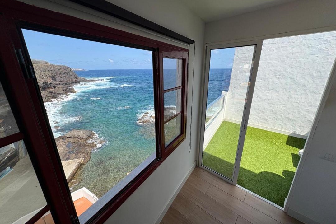 Photo of Patio Balcony in Caleta de Arriba